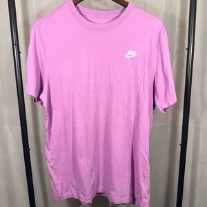Nike Men's Light Purple Short Sleeve Tee